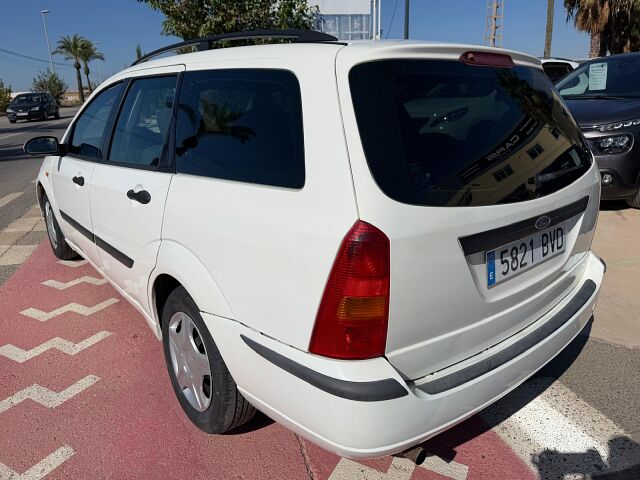 FORD FOCUS TREND ESTATE 1.6 AUTO SPANISH LHD IN SPAIN 125000 MILES SUPER 2002